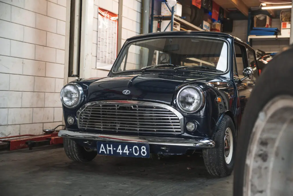 Innocenti Mini Cooper Classic MK3 1971 998 cc-64