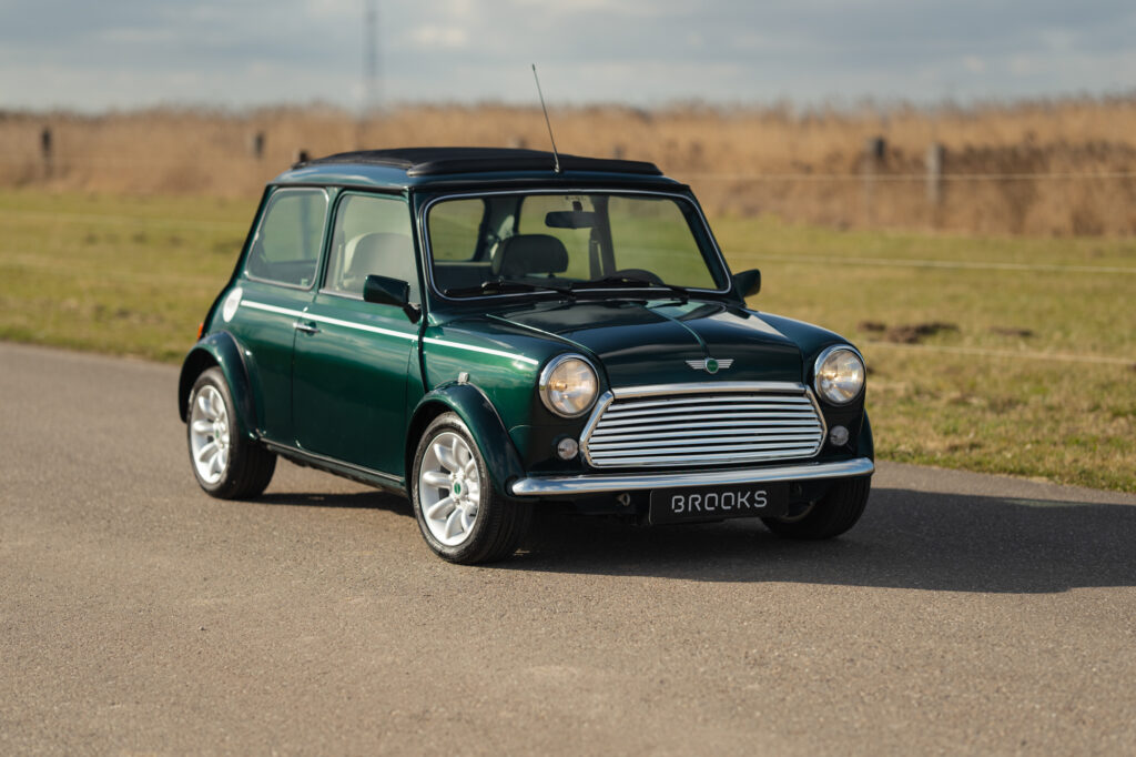 _NVB2628 Mini Sports Pack _Lowress